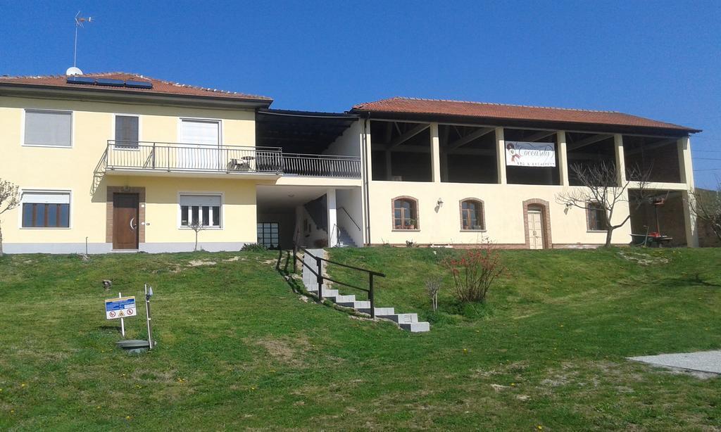 B&B La Coccarda CastellʼAlfero Esterno foto